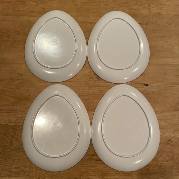 The Prairie Rachel Ashwell set of 4 pastel bunny plates cottagecore Shabby Chic - Picture 3 of 5